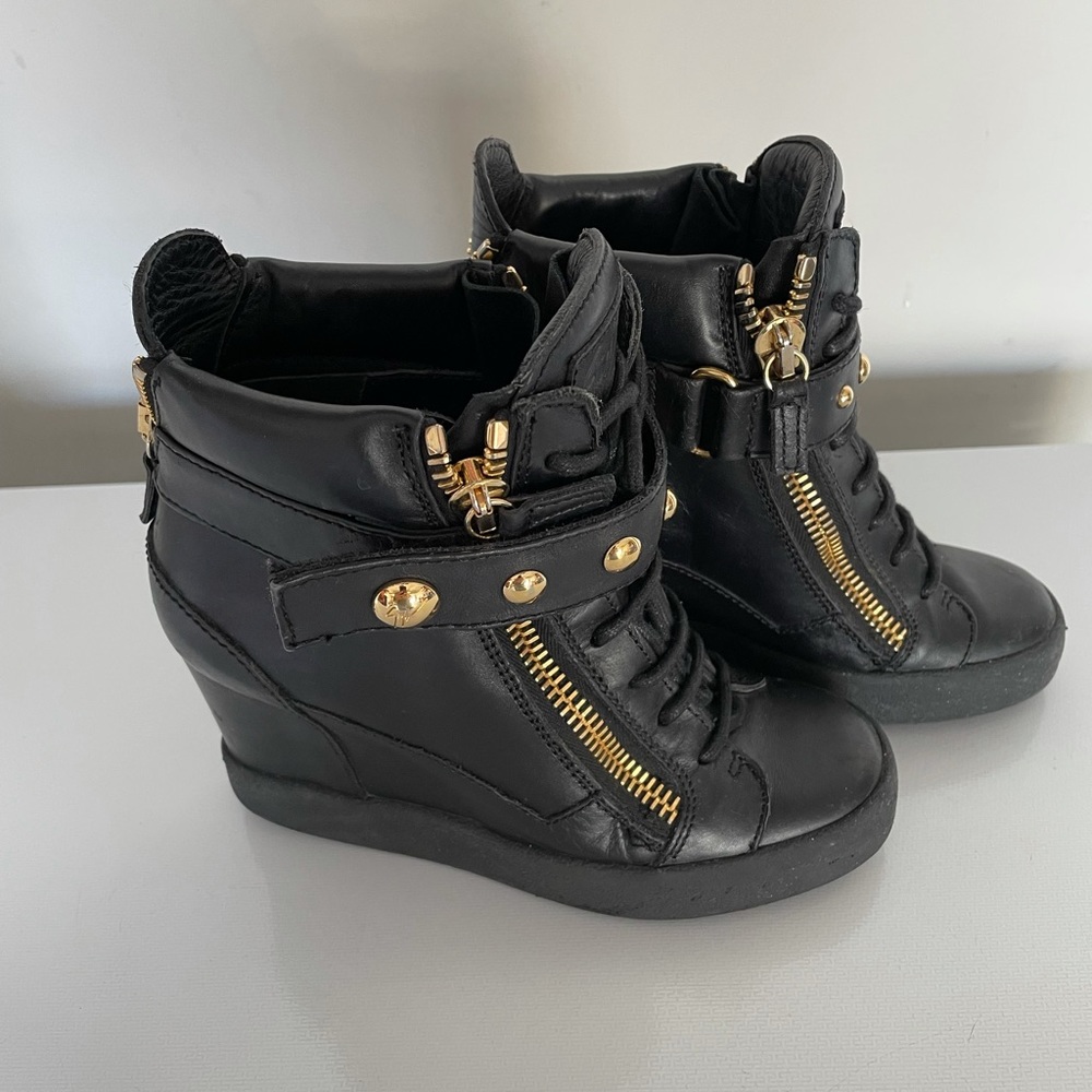 Giuseppe Zanotti high top sneakers